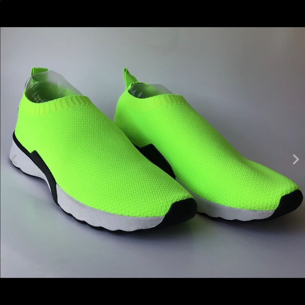 Zara Neon Green Stretch Fabric Sneaker